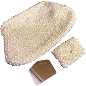 Vintage 1950s Lumered Corde Bead Clutch with Change Purse and Mirror